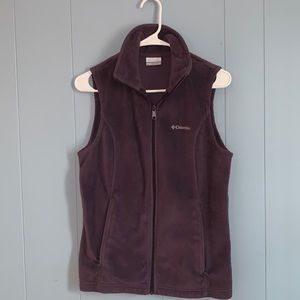 Columbia fleece vest